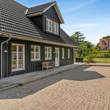 Brune - 330m From The Sea By Interhome *