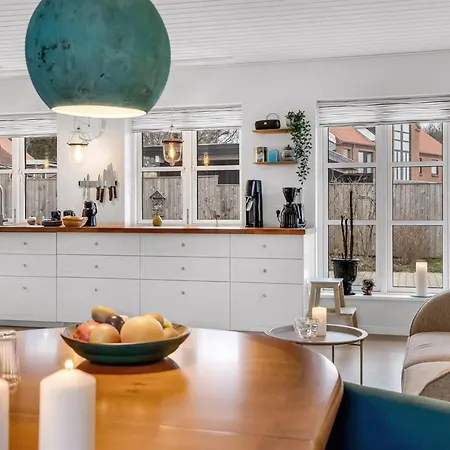 Nyaraló Brune - 330m From The Sea By Interhome
